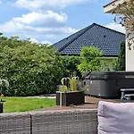 Strefa Zen Z Jacuzzi I Basenem Lejlighed Zerniki Wroclawskie