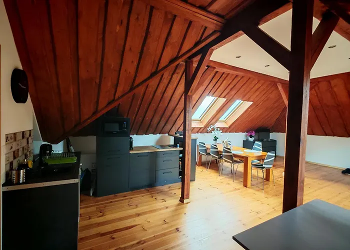 Strefa Zen Z Jacuzzi I Basenem