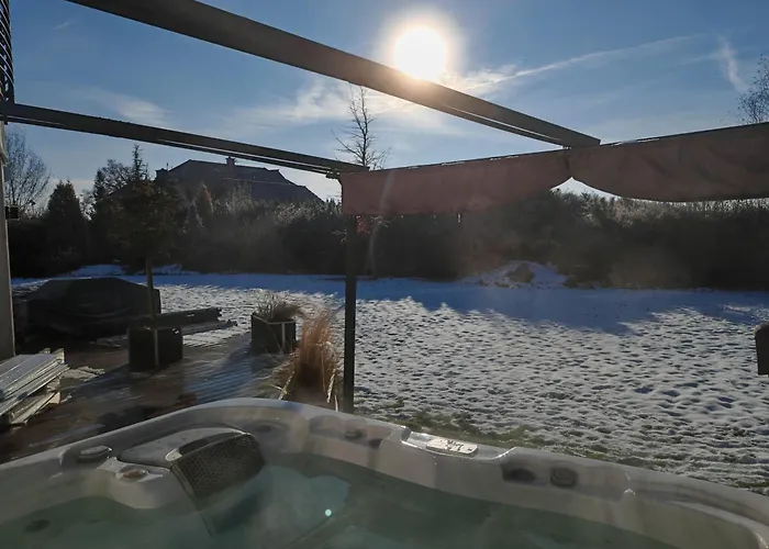 Strefa Zen Z Jacuzzi I Basenem Zerniki Wroclawskie